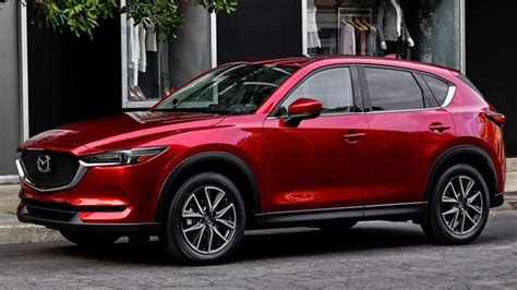 Альтернативные подходы к определению кода оттенка автомобильной эмали на Mazda CX-5