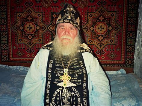 Поиск мудрых целительниц в старинной русской столице