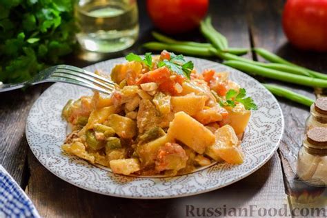 Вариации блюд с тушеной стручковой фасолью и кабачками