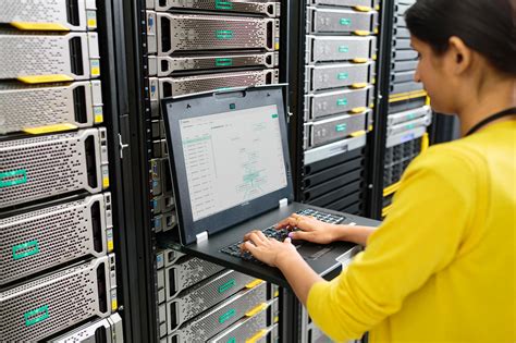 Возможности компьютера как сервера: уровень обработки и хранения данных
