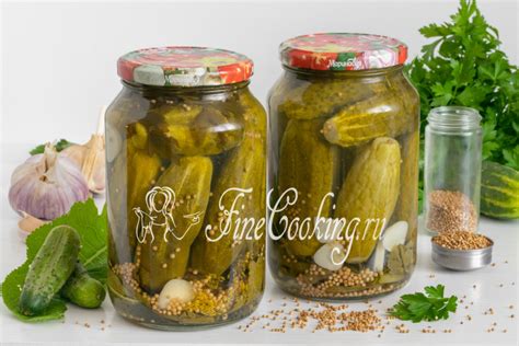 Возможные варианты комбинации маринованных огурцов с молоком