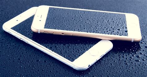 Из что состоит водозащита iPhone 13