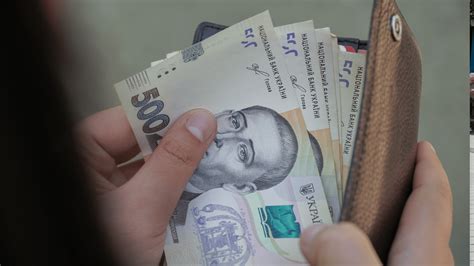 Какие выплаты можно получить в результате двойного участия в пенсионных фондах