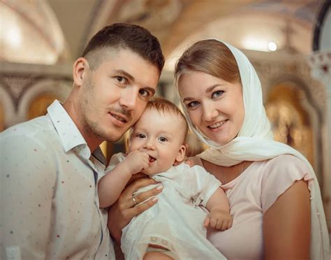 Подлинный смысл крестного у девочки