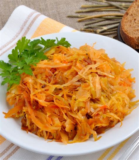 Польза тушеной капусты для организма