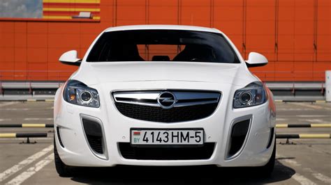 Преимущества и недостатки покупки Opel Insignia с пробегом