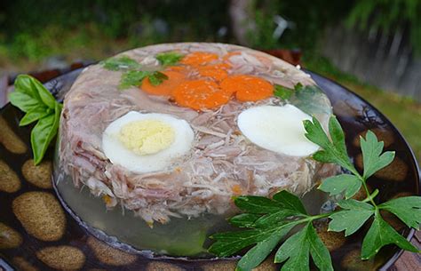 Рецепты приготовления холодца из куриных голов